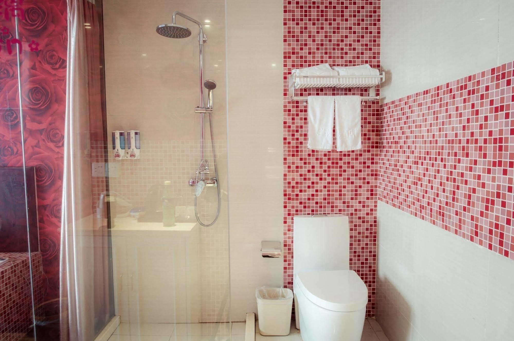 Milan Fashion Hotel Deqing Екстер'єр фото