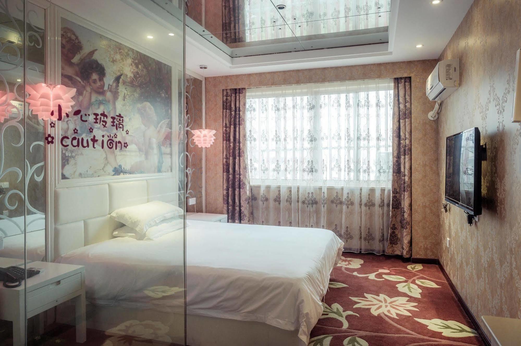 Milan Fashion Hotel Deqing Екстер'єр фото