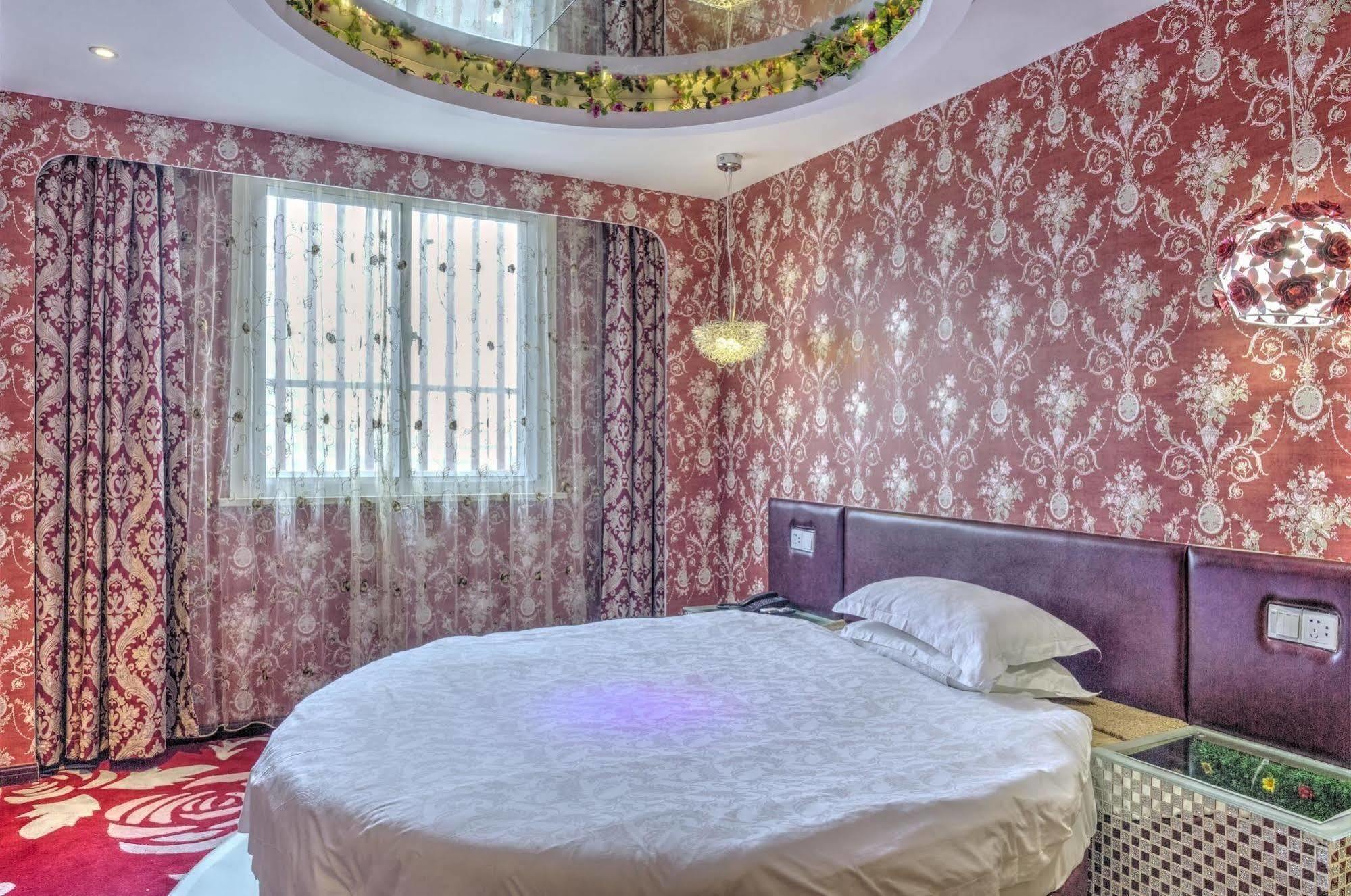 Milan Fashion Hotel Deqing Екстер'єр фото
